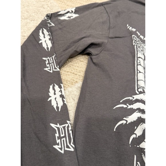 Hot Topic Hellfire Club Shirt Small Stranger Things Adult Unisex Shirt Sleeve - Picture 6 of 11